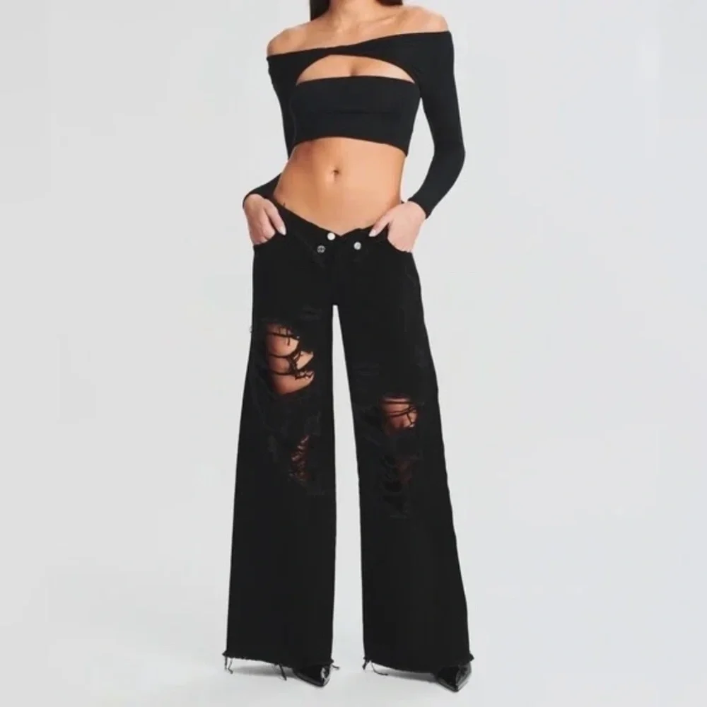 SER.O.YA Ellis Top Long Sleeve Off Shoulder Cutout Crop Top Black Size XS - NWT